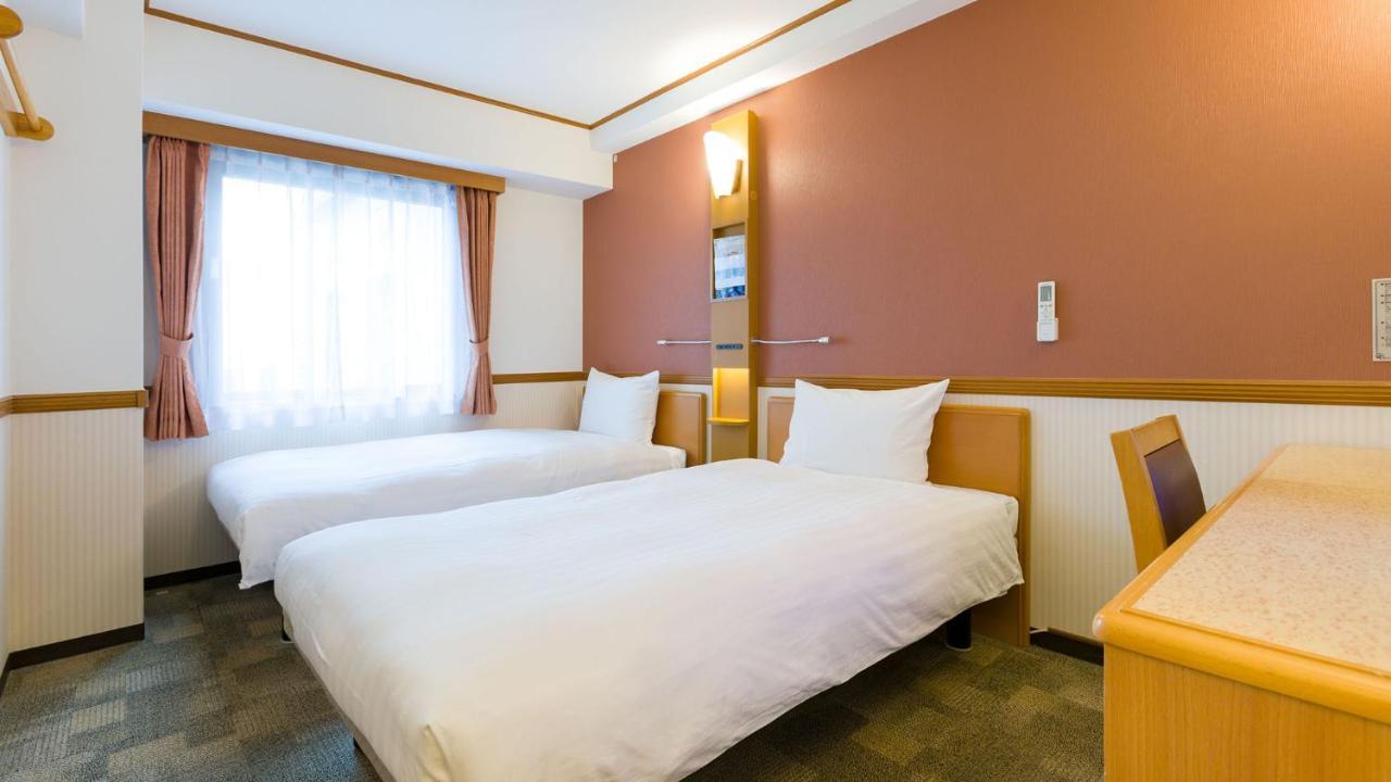 Toyoko Inn Kanazawa-Eki Higashi-Guchi Dış mekan fotoğraf