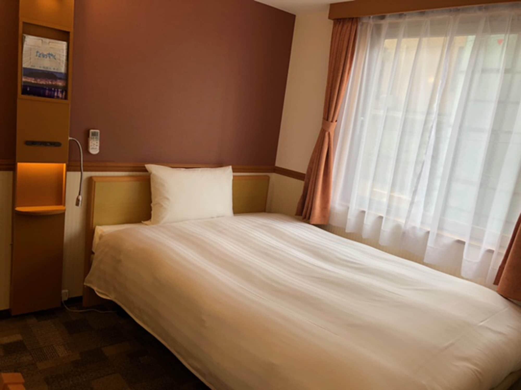 Toyoko Inn Kanazawa-Eki Higashi-Guchi Dış mekan fotoğraf
